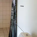 1 Bedroom Cozy In
