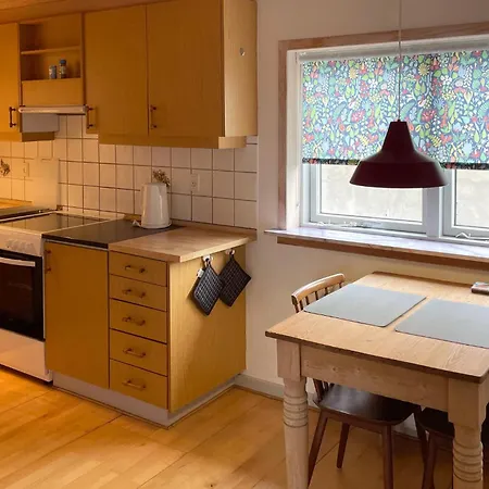 1 Bedroom Cozy In